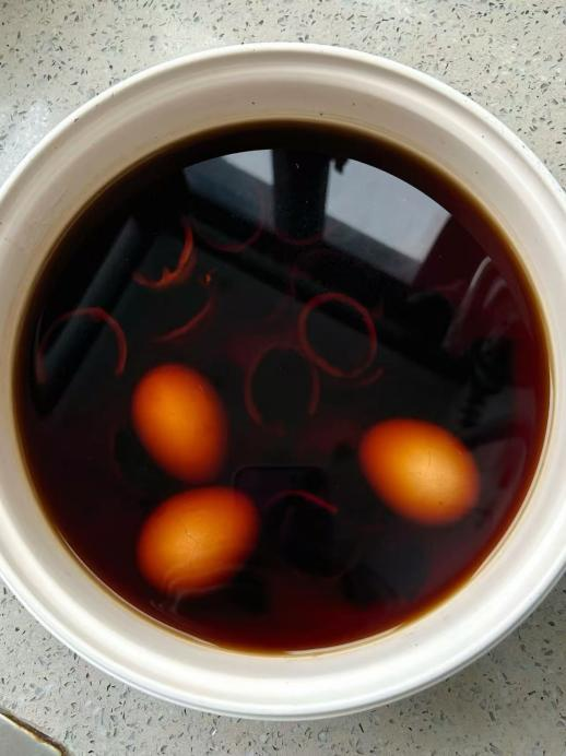 Huevos duros de cáscara dura